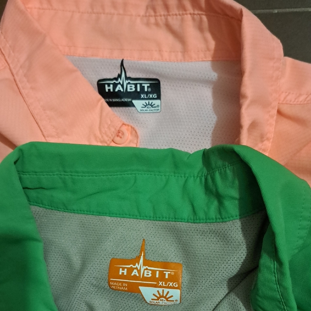 Habit Set Of 2 ..Men's Green and Peach Casual Button Down Shirts - Picture 2 of 9